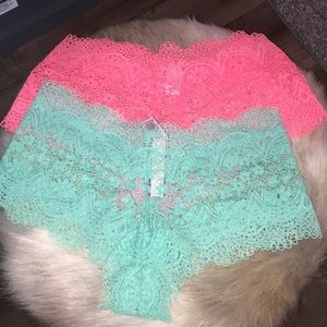 New Victoria’s Secret Shortie Lace Panty